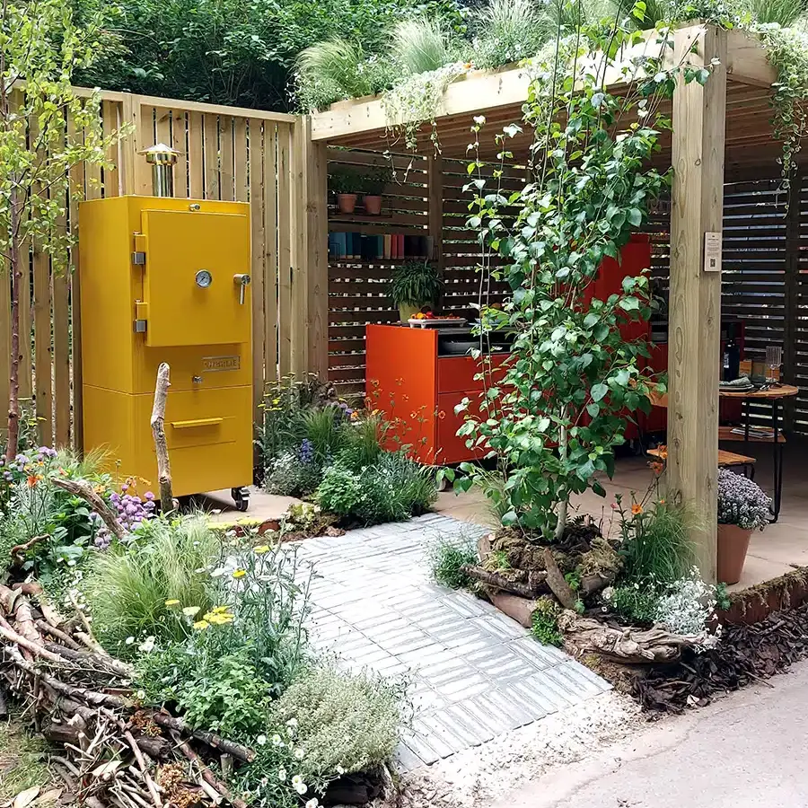 Why choose bespoke pergolas? image